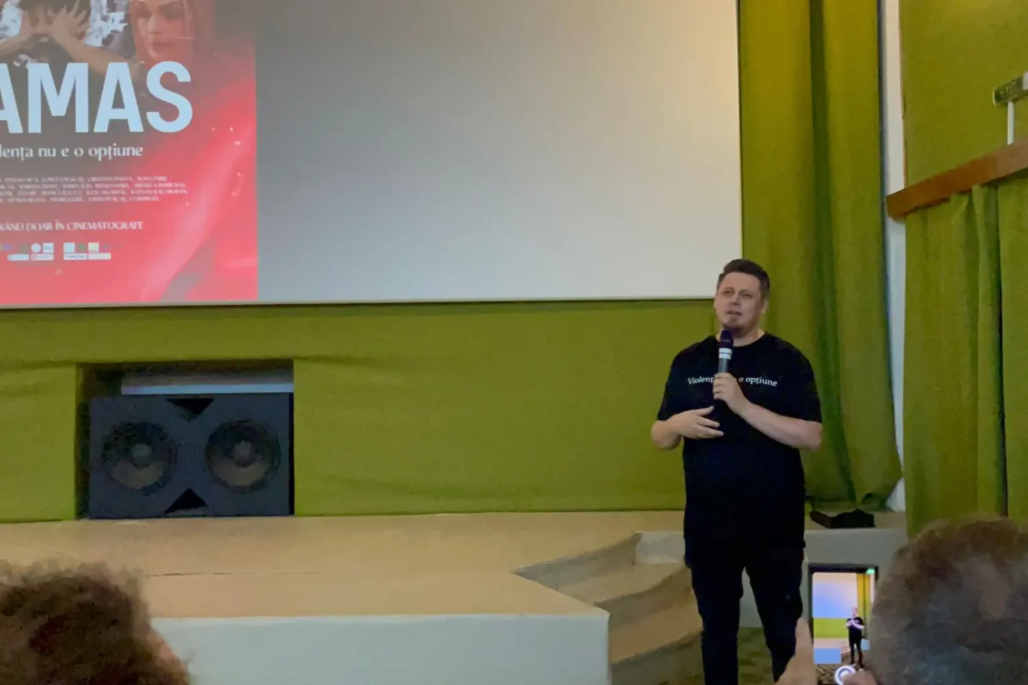 premiera filmului hamas la cinema