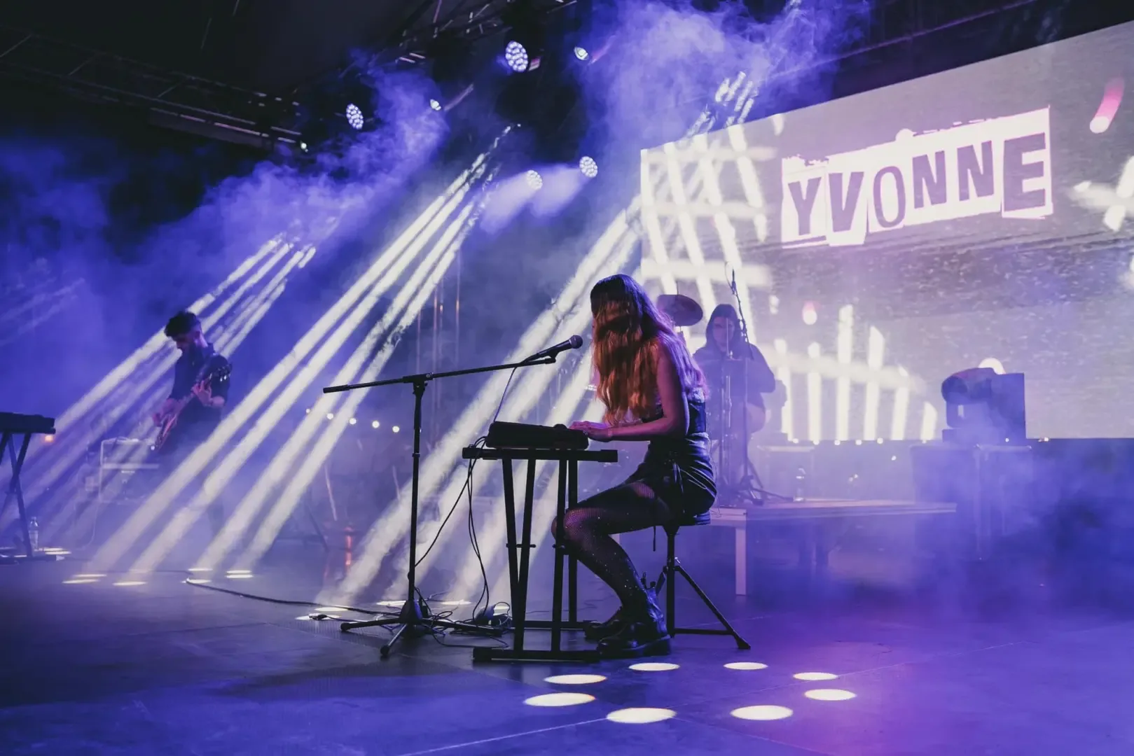 yvonne live