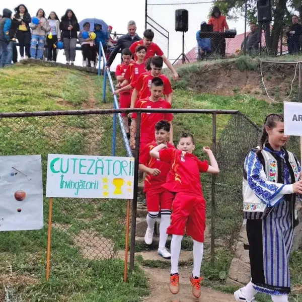 echipa oina baieti almas7