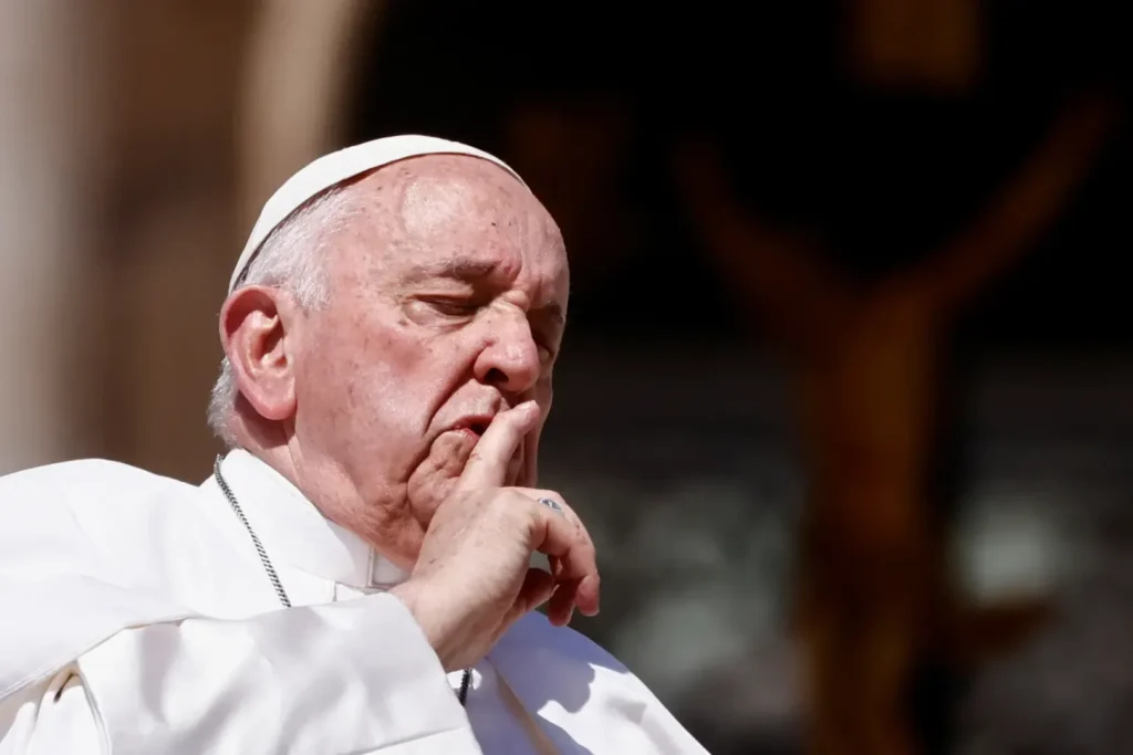 papa francisc invită la vatican comedianți