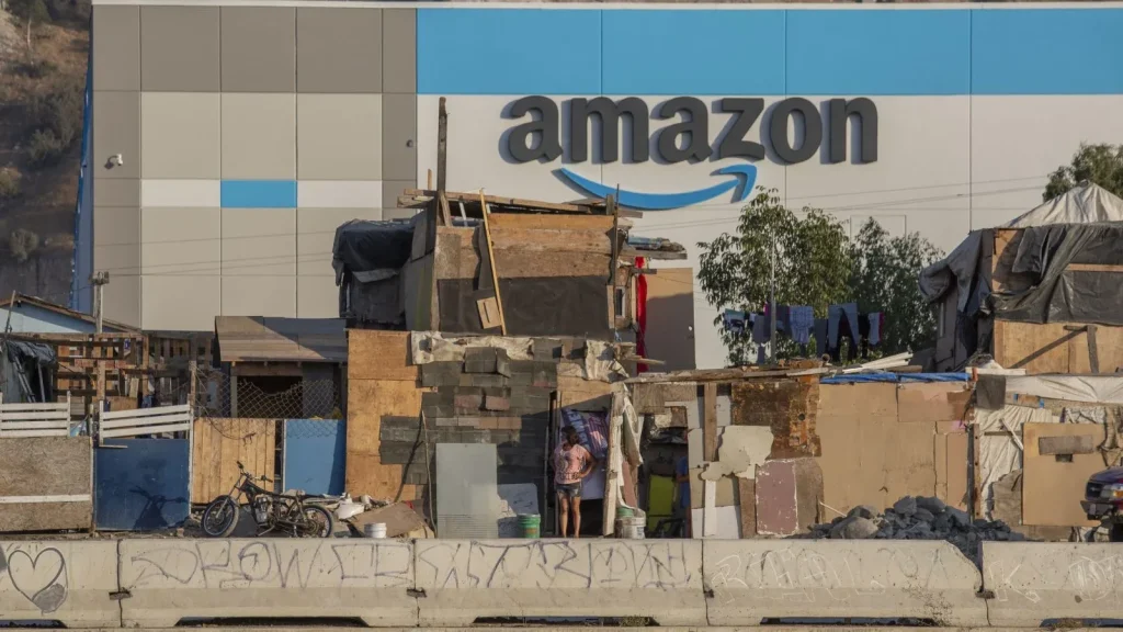 amazon atinge o valoare bursieră de 2 trilioane de dolari