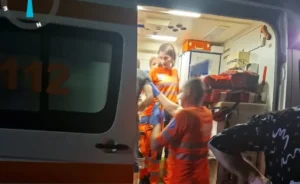doi copii au fost transportați