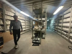 cu leontin aslău în impresionanta