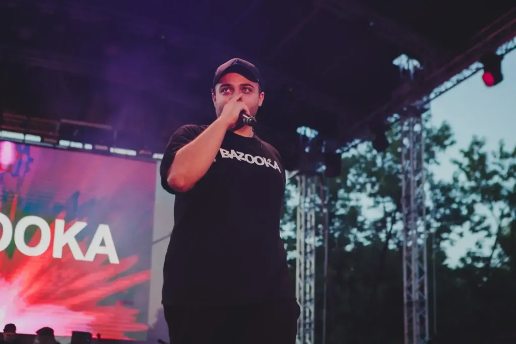 interviu | bazooka