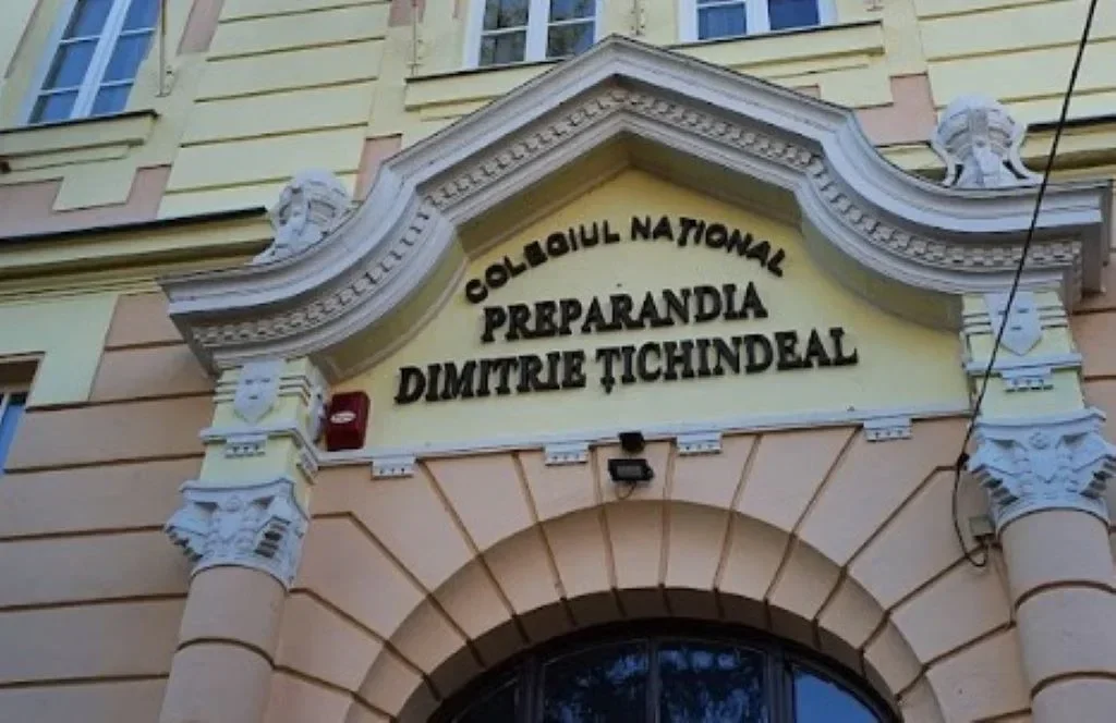 colegiul dimitrie tichindeal large