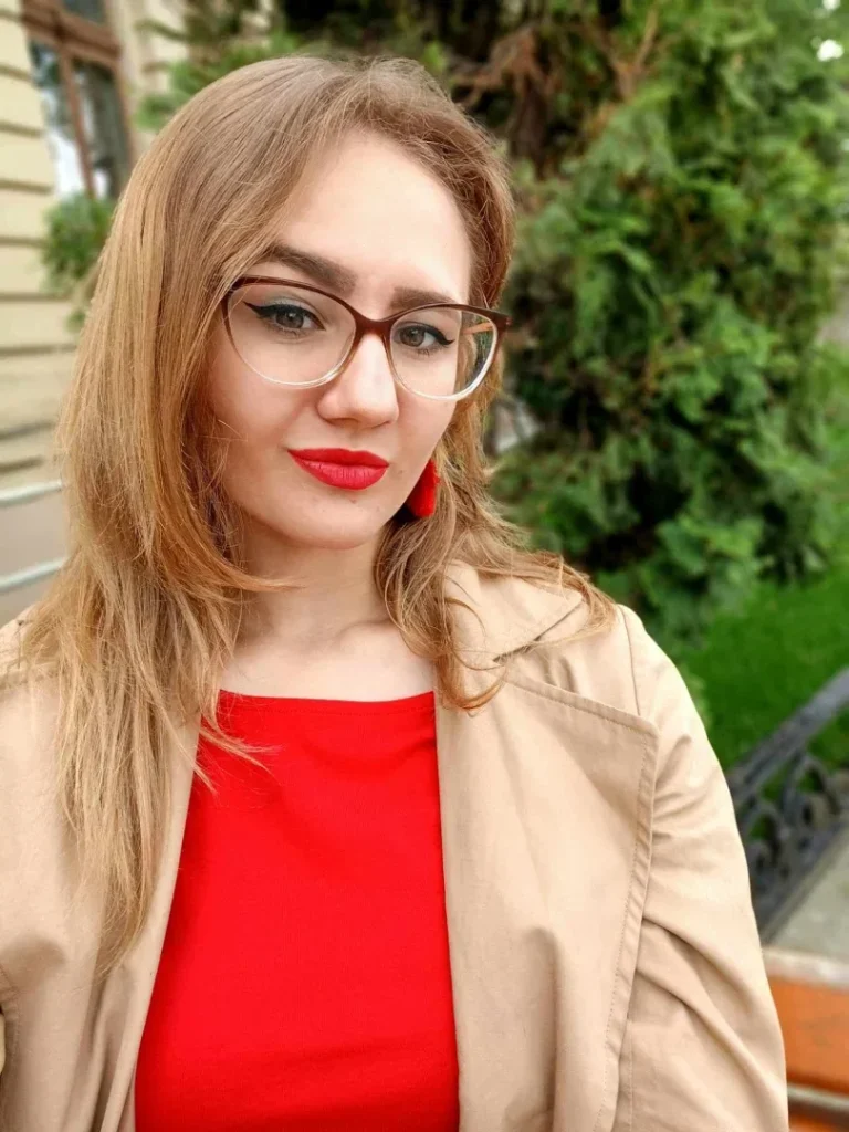 elena purușniuc