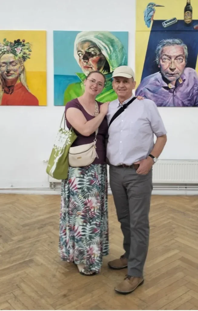 stanislaw stach si paulina stach ploskowska curatorul si coordonatoarea simpozionului large