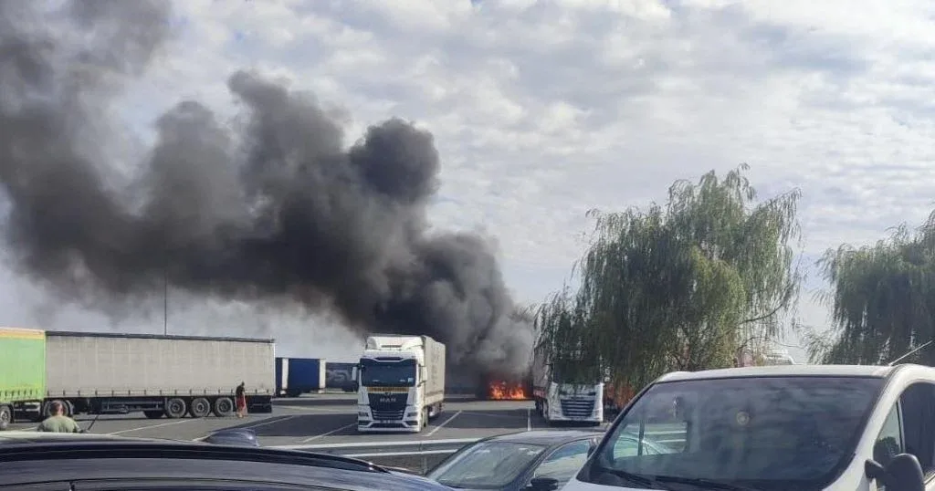 incendiu tir nadlac 1
