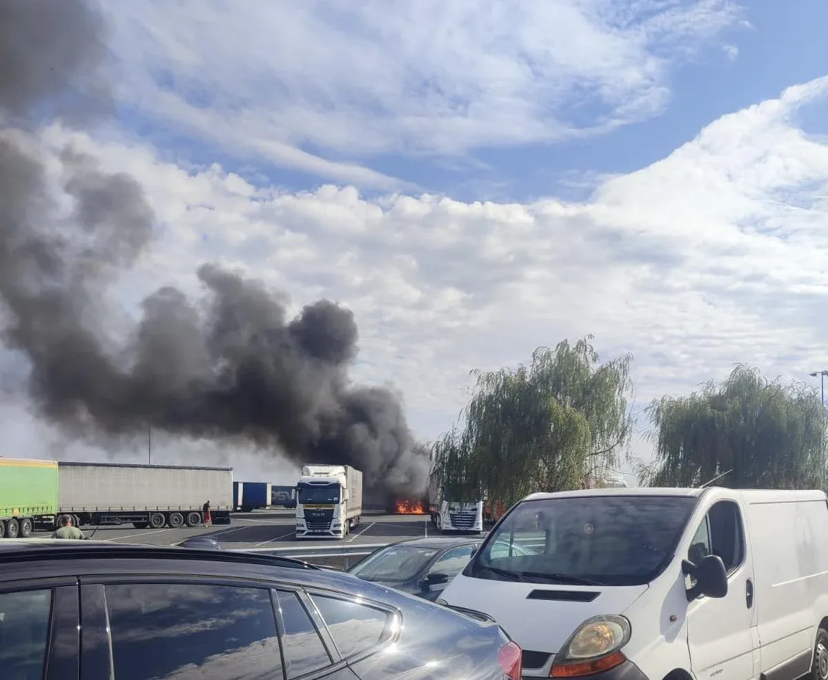 incendiu tir nadlac