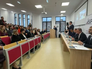cea de-a ii-a ediție