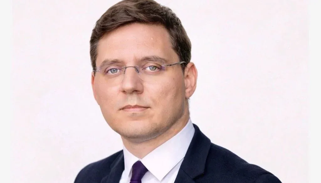 victor negrescu