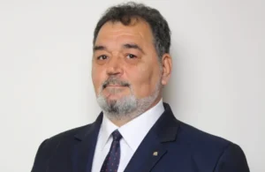 interviu | liviu lazăr