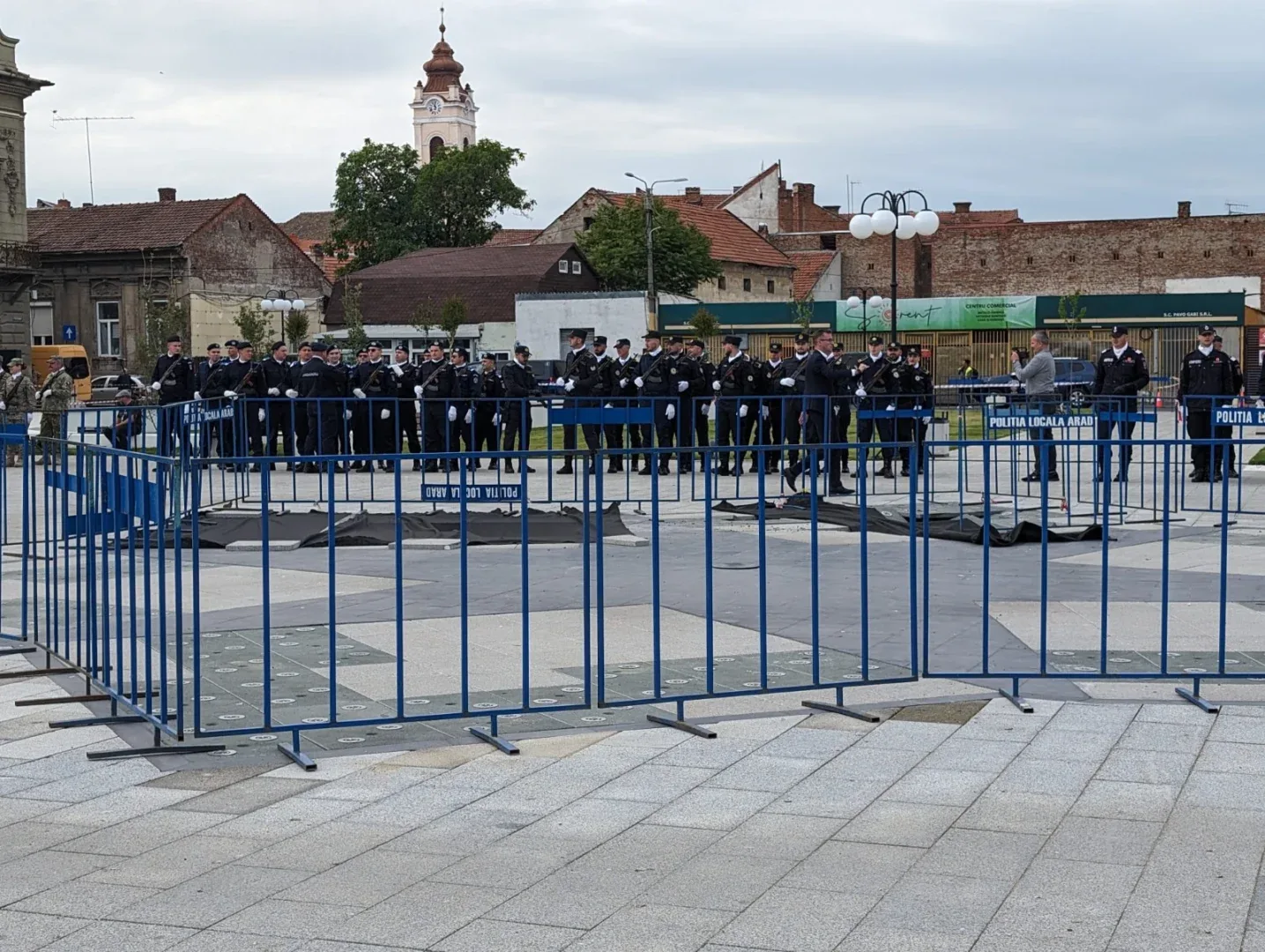 paza groapa piata catedralei