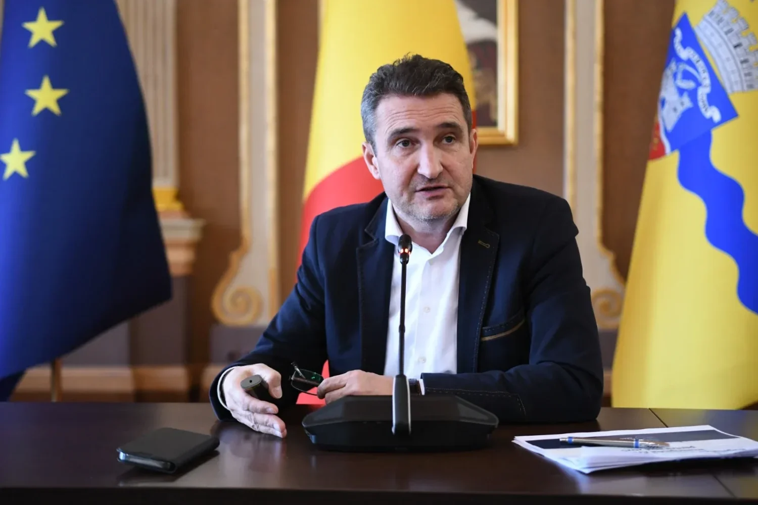 bibarț se laudă cu „cel