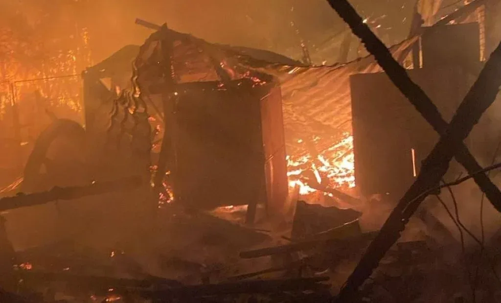 incendiu groseni