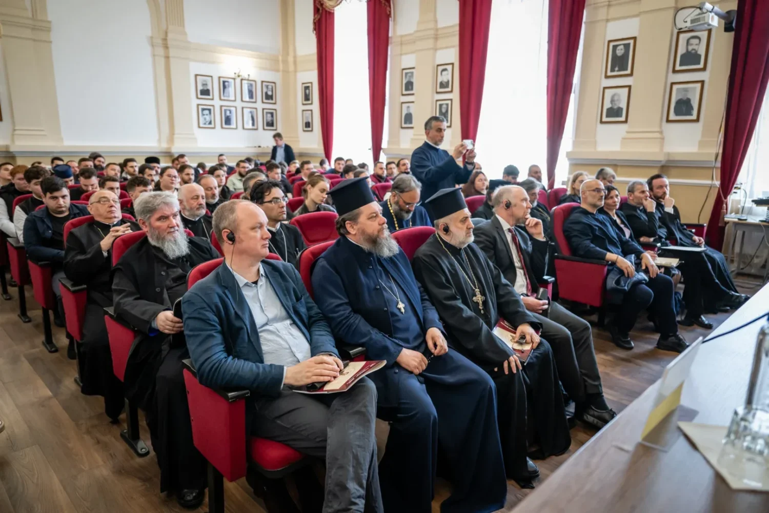 simpozion internațional la facultatea