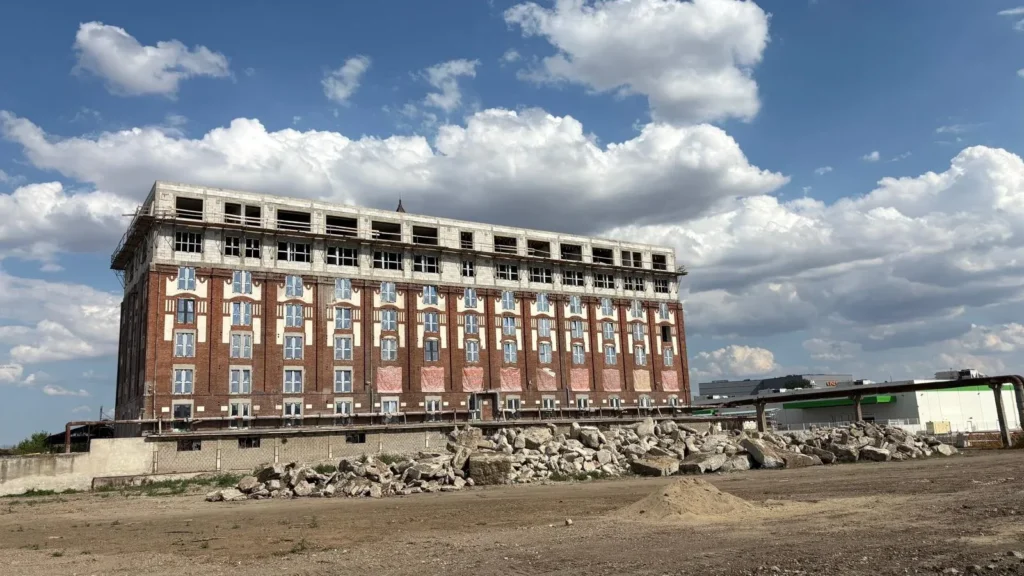bloc 6 vanatori