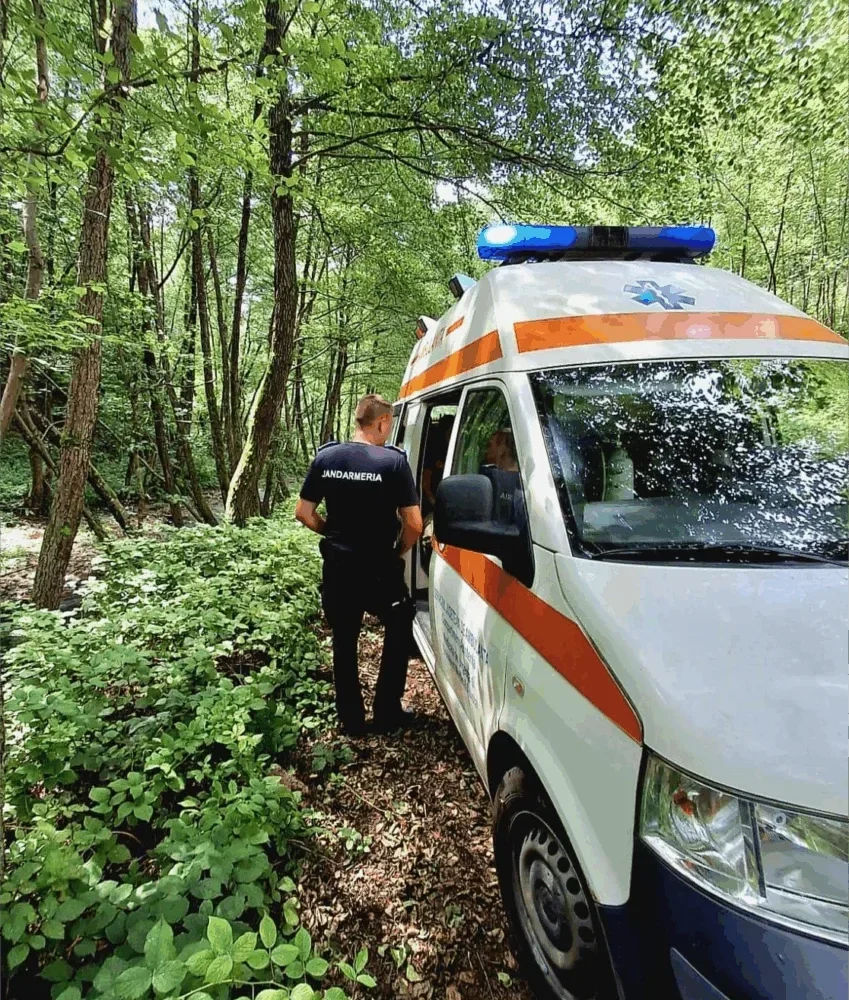 jandarmii au salvat un bărbat