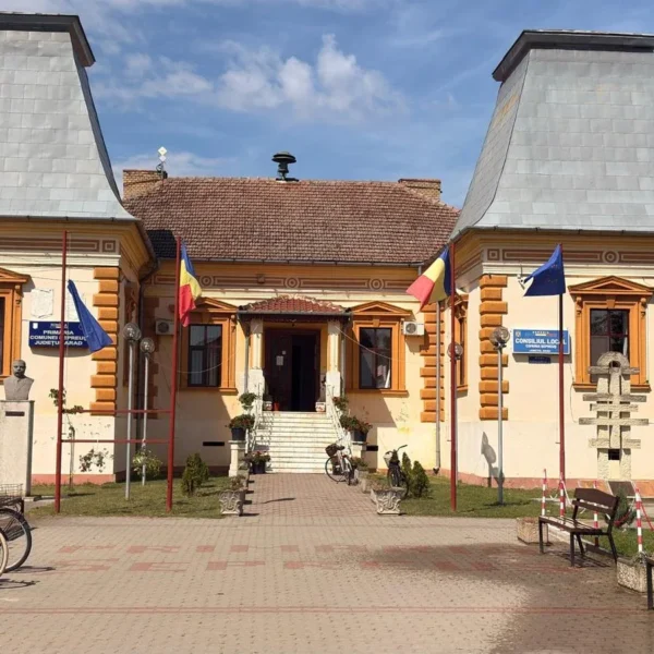 Nordul județului arad va fi mult mai accesibil și prezentabil după ce 67 de kilometri de drumuri și un pod important vor fi finalizate 15 cermei sepreus 17