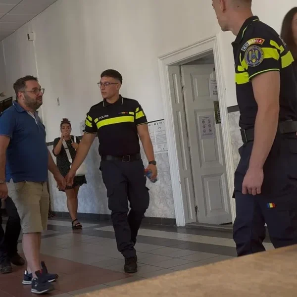 Actualizare 8 | inculpații din dosarul „shock kebab” rămân în arest preventiv încă 60 de zile 6 arestati dosar schock kebab1