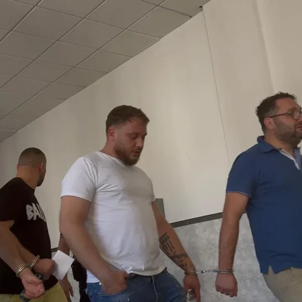 Actualizare 8 | inculpații din dosarul „shock kebab” rămân în arest preventiv încă 60 de zile 7 arestati dosar schock kebab2