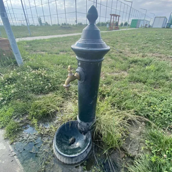 Zona mărului „revitalizată” | un alt proiect prin care s-au sifonat milioane și s-a construit nimic 39 cismea apa potabila marului