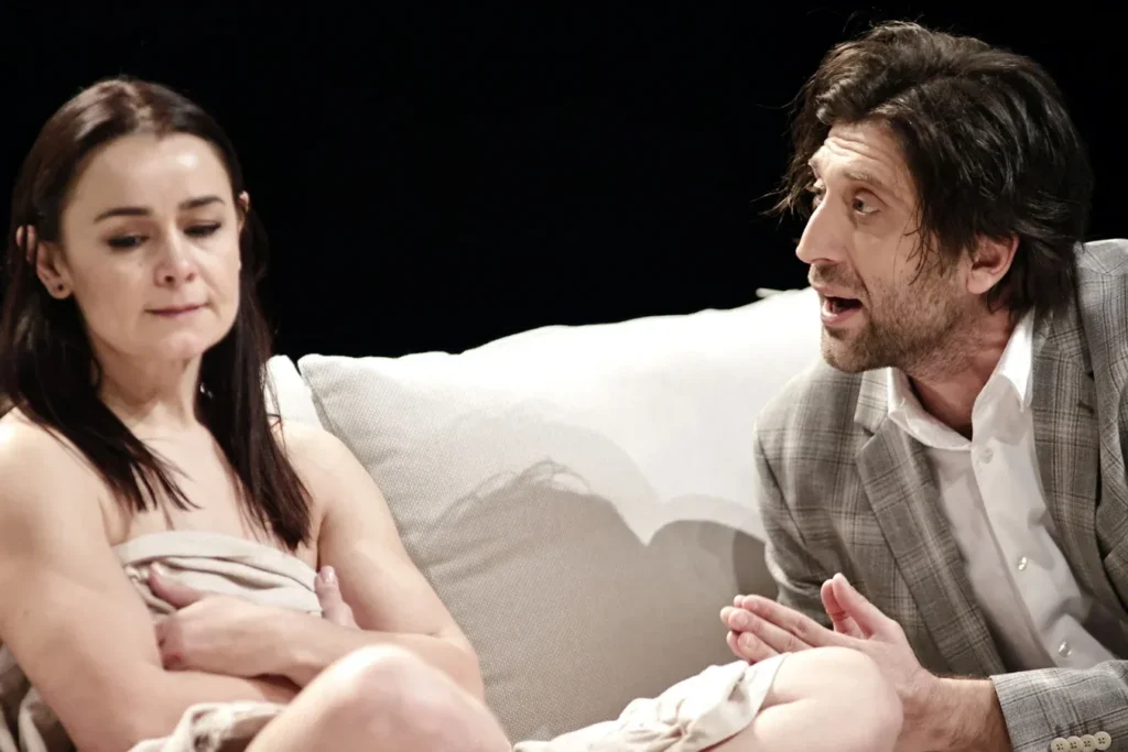 La teatrul național din timișoara a început o nouă stagiune 2 adevarul 01