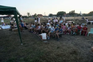 256 de copii din vestul