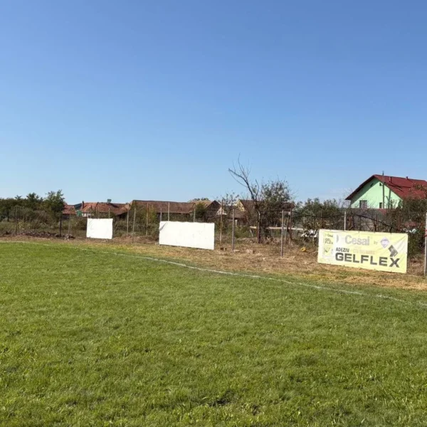 Actualizare | alt punct de vedere după bătaia „bestială” de la secusigiu | peti barb – președinte club „banatul” arad: „dacă trebuia cineva să-l bată pe vâlceanu, aceia am fi fost noi! ” decizia comisiei de disciplină a a. J. F. 6 gloria secusigiu