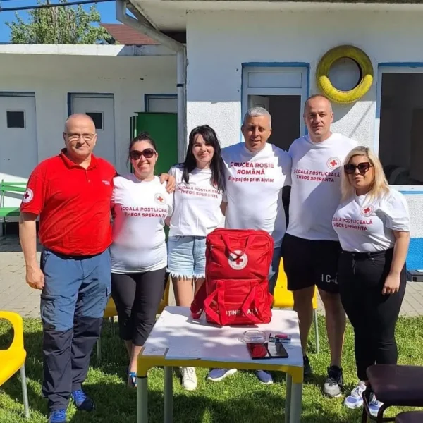 scoala postliceala „theos speranta arad 2