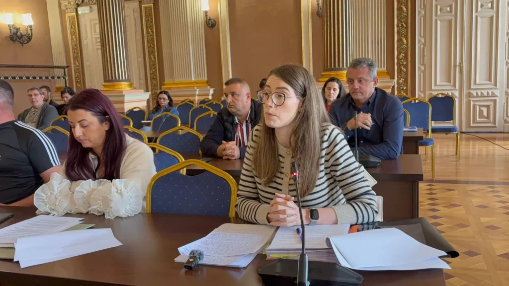 dezbatere publică 30 sept 2025