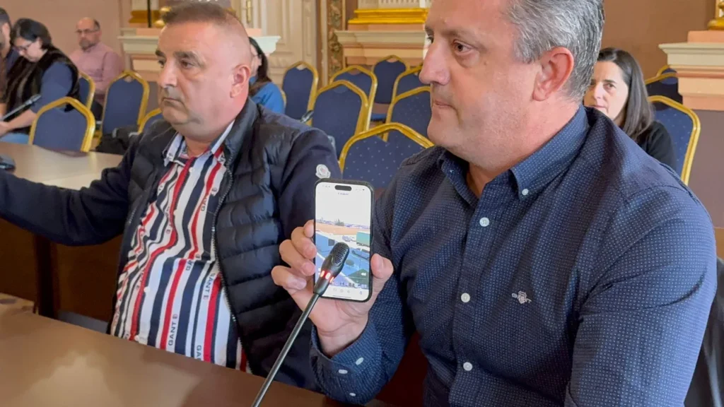 dezbatere publică 30 sept 2025