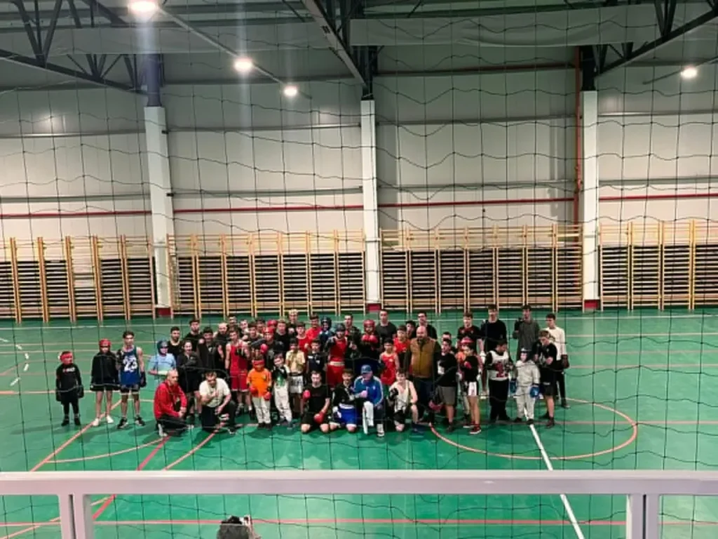 Gladiatorii vestului s-au întâlnit la felnac 1 gala felnac1