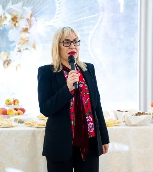 Eveniment de suflet, susținut de universitatea aurel vlaicu pentru persoanele private de libertate din cadrul penitenciarului timișoara 5 roxana momeu
