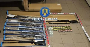 percheziții la chișineu-criș |