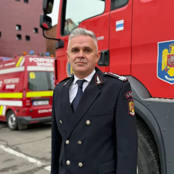 Avansări în grad la inspectoratul pentru situații de urgență arad 11 avansari in grad 2 dec 2025 isu arad10