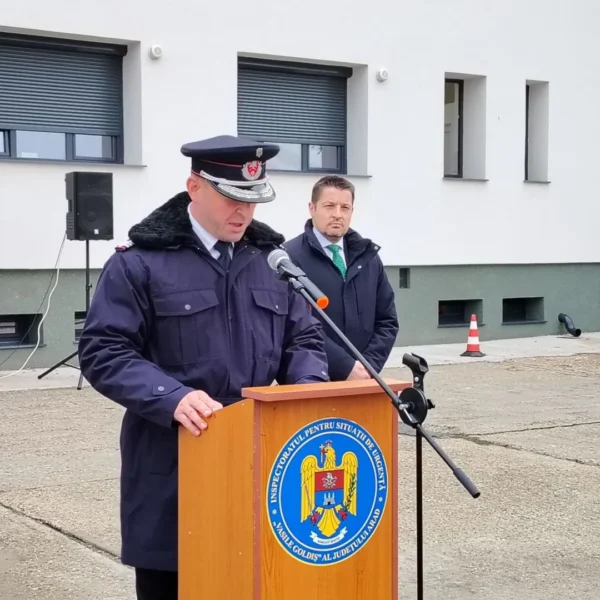 Avansări în grad la inspectoratul pentru situații de urgență arad 6 avansari in grad 2 dec 2025 isu arad5