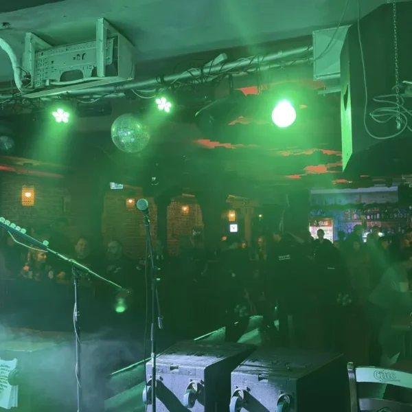 Aradul e tare la rock: chiar b-ton! 11 b ton flex 11