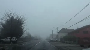 conduceți preventiv pe timp