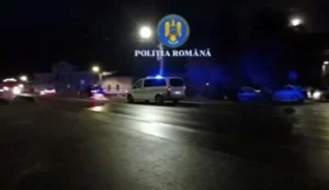 percheziții și cinci bărbați reținuți