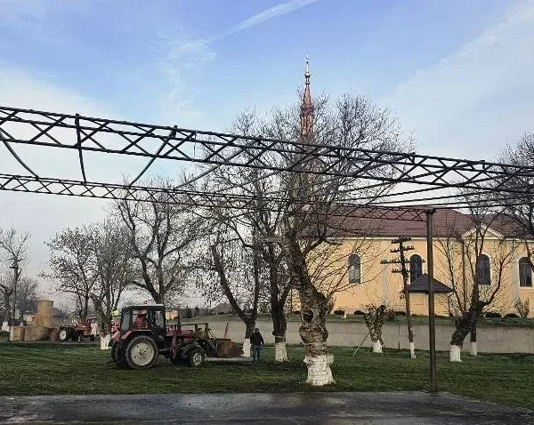 A încetat din viață colonelul iosif halja, un vechi prieten al fotbalului arădean 7 satul lui mos craciun scena