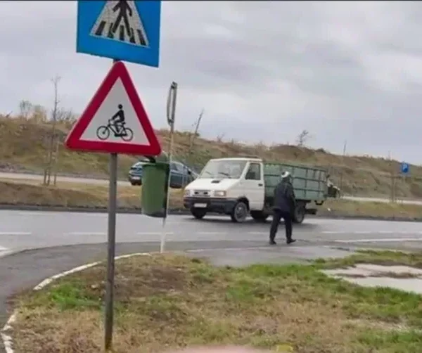 Molozarii alfa - familia vasilache și micul lor imperiu de pe malul mureșului clădit pe gunoaiele noastre fizice, juridice, morale... 2 vasilache moloz 7