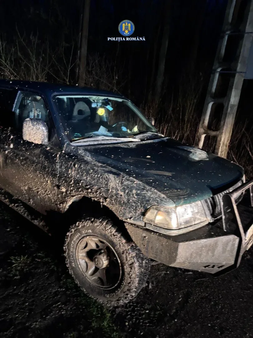 Cu arme artizanale și muniție deținute ilegal, băut și cu dreptul de a conduce anulat - un arădean a plecat la vânătoare | a fost prins în flagrant și reținut 2 3