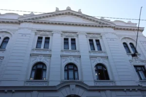 biblioteca județeană „alexandru d. xenopol”