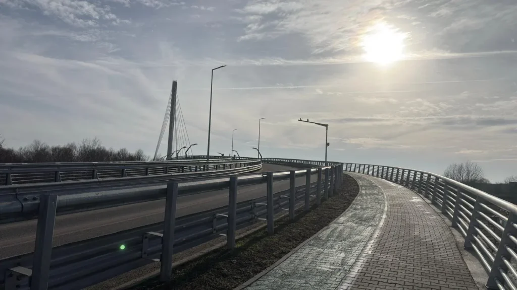 Curtea de apel timișoara vede diferit față de bibarț podul hobanat 6 pod hobanat5 1
