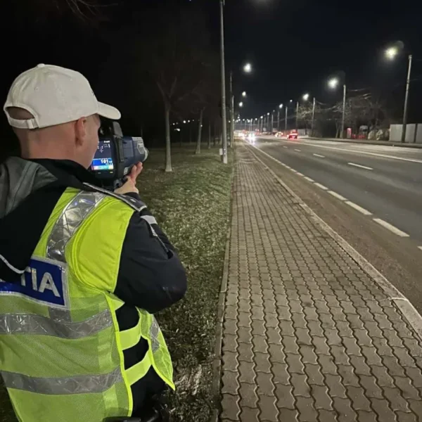 Ipj arad | sute de amenzi și o persoană reținută, în urma raziei polițiștilor arădeni 5 razie4