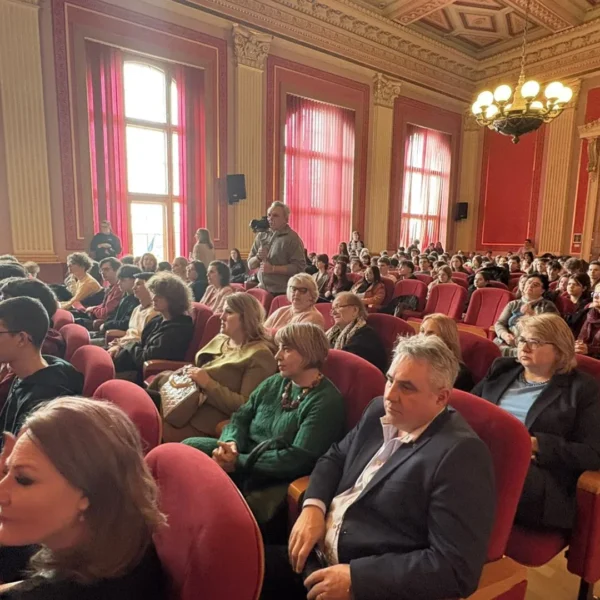 Eveniment dedicat „excelenței” la colegiul național „moise nicoară” 5 excelenta moise nicoara4