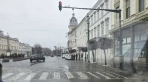 bărbat ridicat din trafic