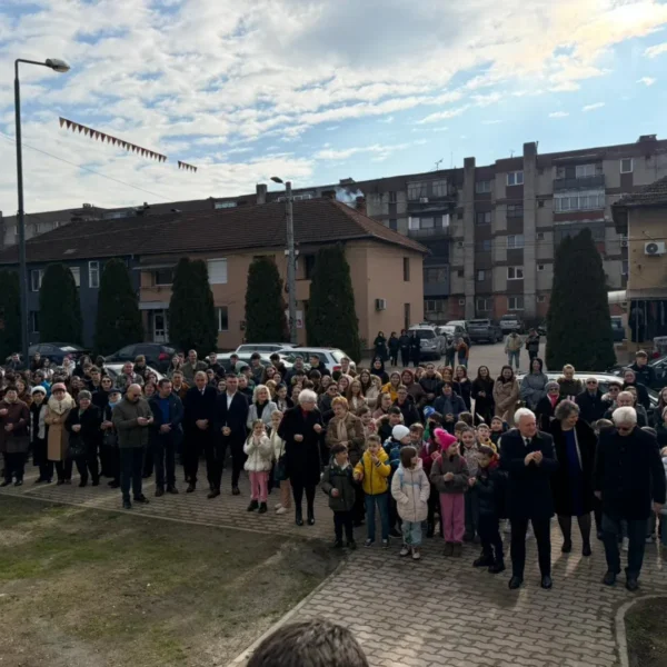 Liceul teoretic sebiș a fost inaugurat oficial după finalizarea unui proiect de reabilitare în valoare de 9. 147. 000 lei 8 liceul sebis 12