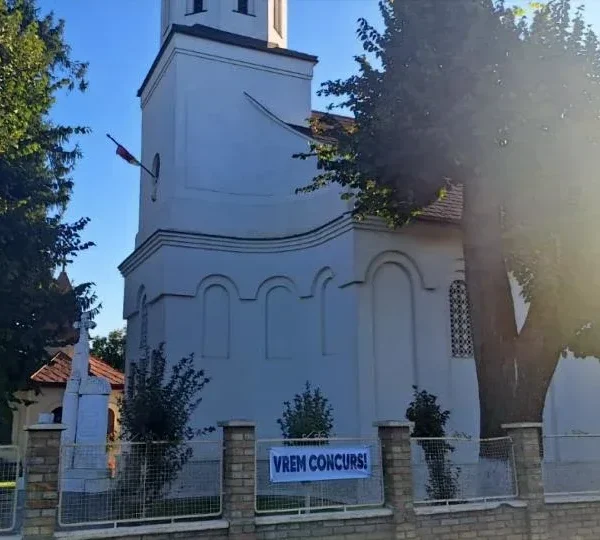 Mult-prea-râvnita parohie sânicolaul mic rămâne fără preoți titulari chiar și după un concurs prefațat de scandaluri | cei 7 candidați au căzut... Cu brio 3 sanicolaul mic biserica 2
